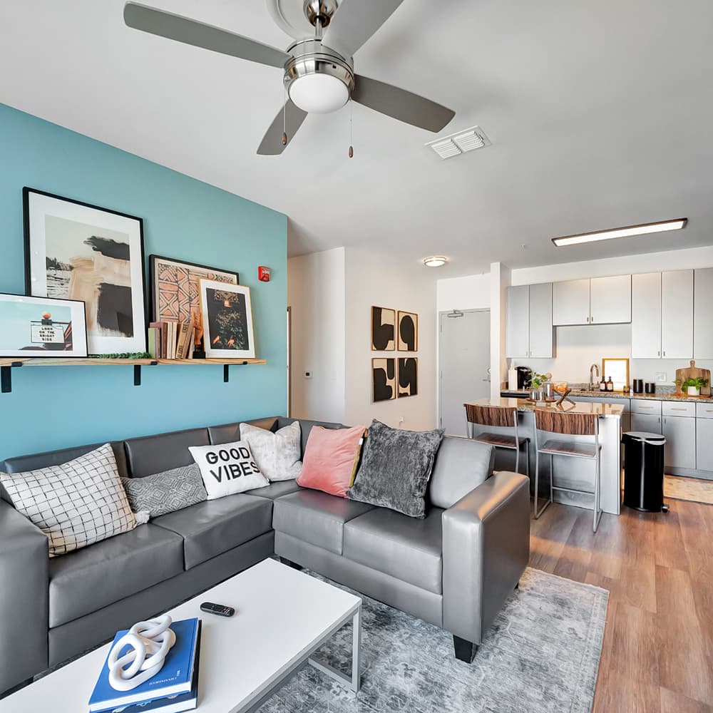 444-west-college-avenue–tallahassee–fl-32301—02