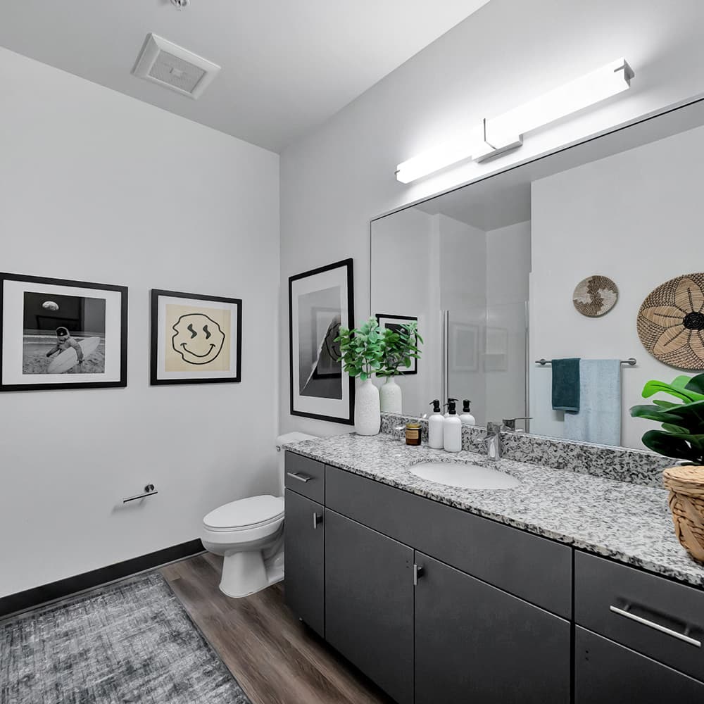 444-west-college-avenue–tallahassee–fl-32301—09